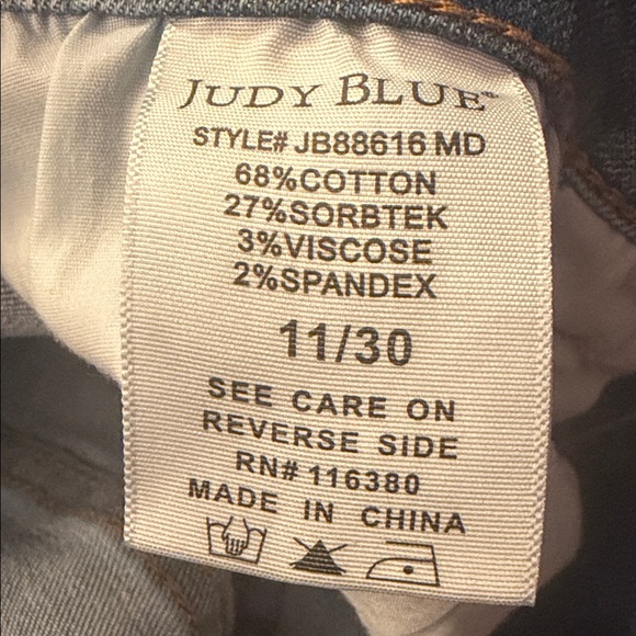 Judy Blue Double the Cool Cropped Wide Leg High Waist Jeans Size 30 - Picture 8 of 8